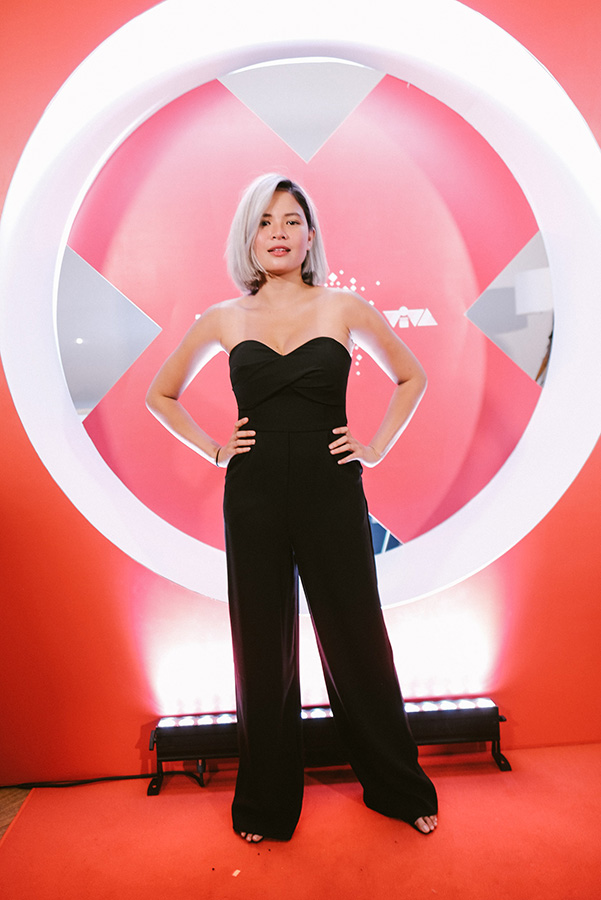 iFlixXViva_Louis-delos-Reyes